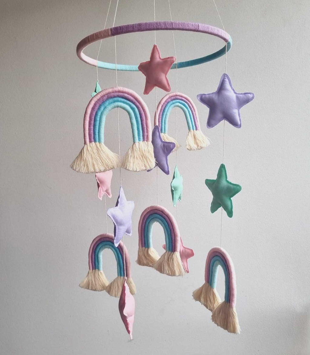 Móvil Arcoíris Estrellas
